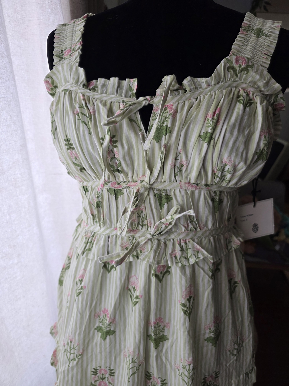 New With Tags LEA Smocked Floral Maxi Dress in Light Green - Picture 3 of 9